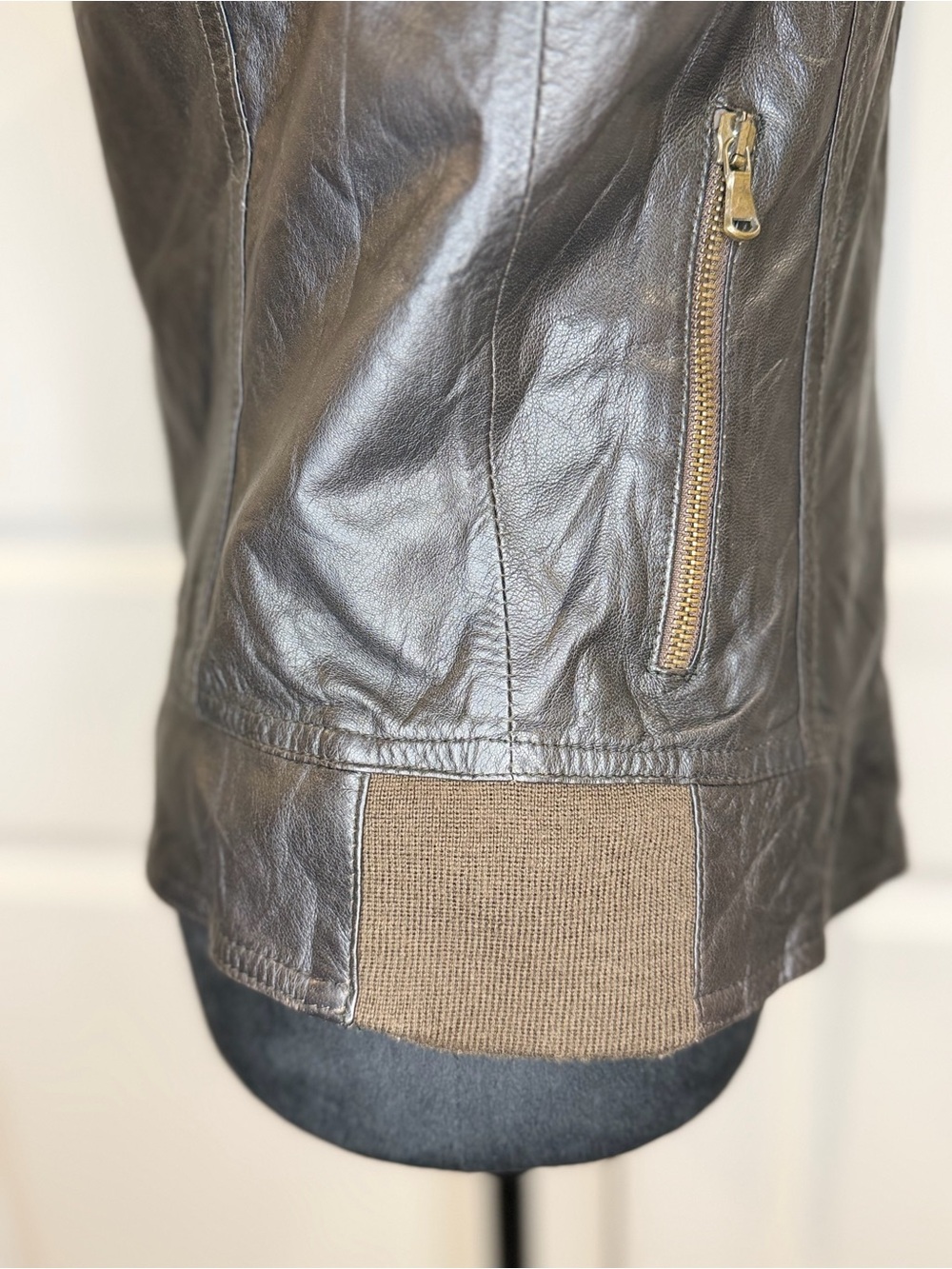 Women's Vintage Fiocchi Chocolate Brown Leather Zip-Front Jacket Italian Size 46 - Picture 7 of 15